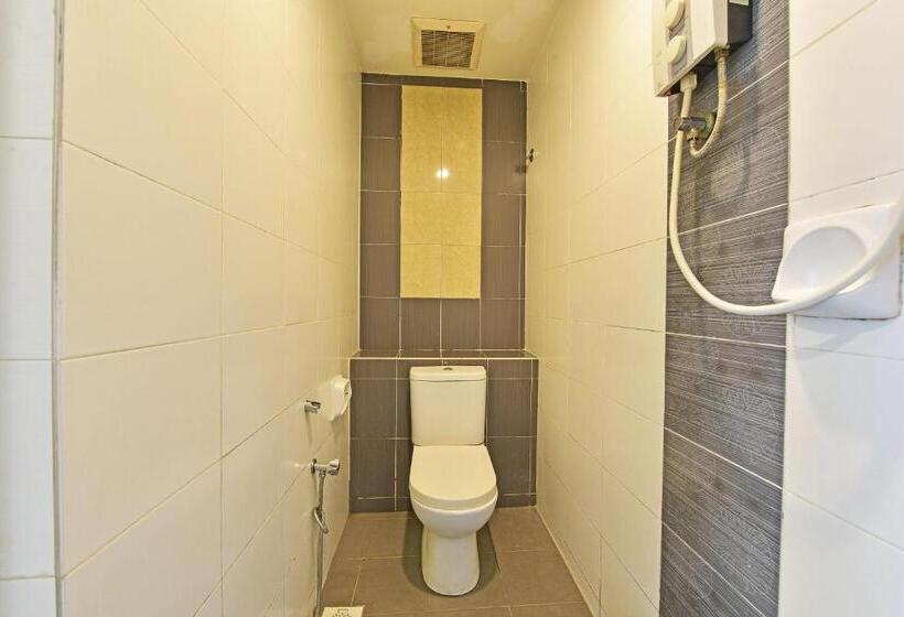 Avatarr Hotel By Oyo Rooms