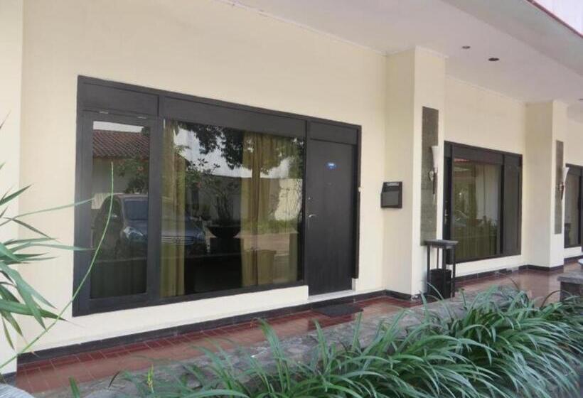 Insumo Palace Hotels & Resorts