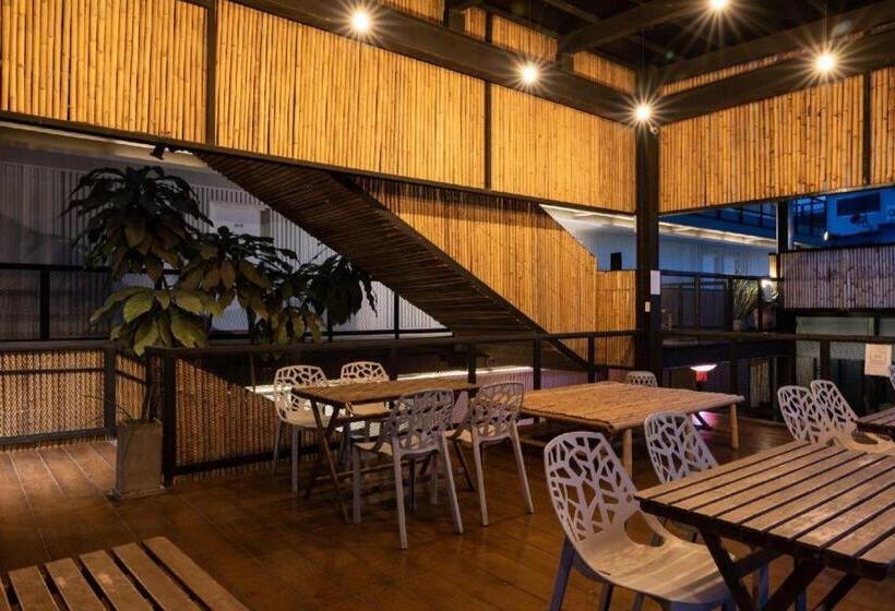 酒店 Pakchong Center Poshtel