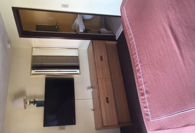 Caravan Motel