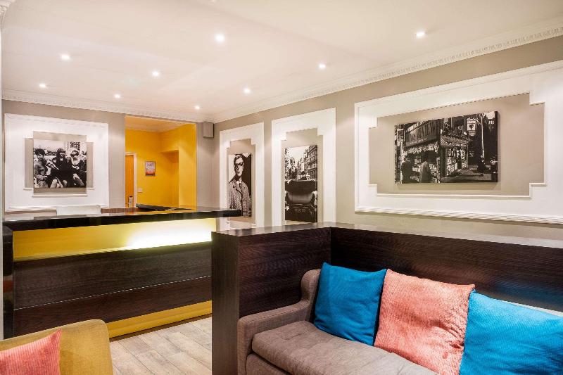 هتل Comfort Inn Victoria