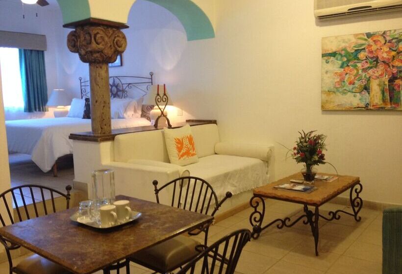 هتل El Encanto Inn & Suites