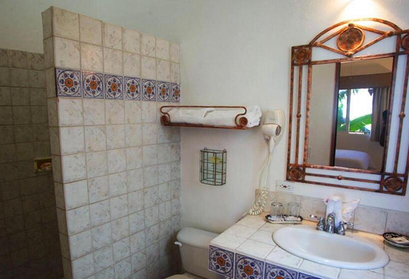 هتل El Encanto Inn & Suites