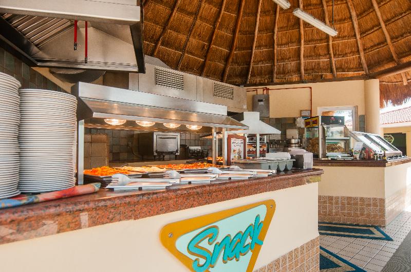 هتل Gr Solaris Cancun All Inclusive
