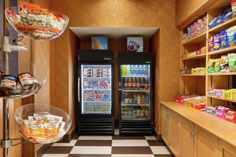فندق Hampton Inn & Suites By Hilton Langley Surrey