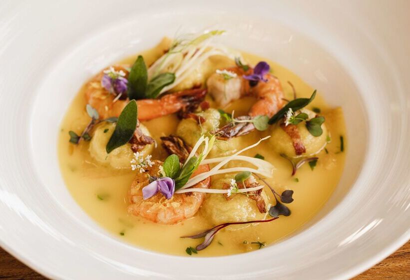 هتل Hilton Los Cabos