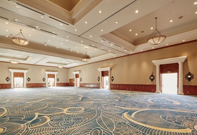 هتل Hilton Los Cabos