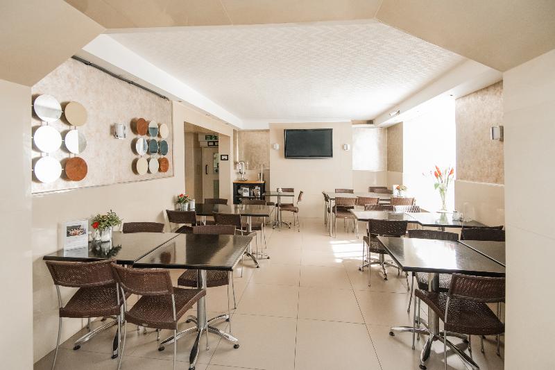 Huttons Hotel, Victoria London