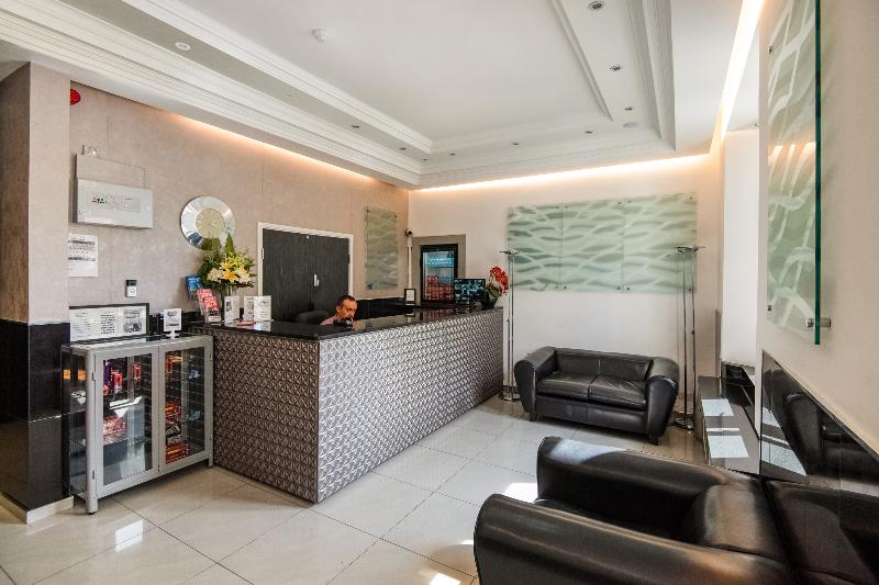 Huttons Hotel, Victoria London