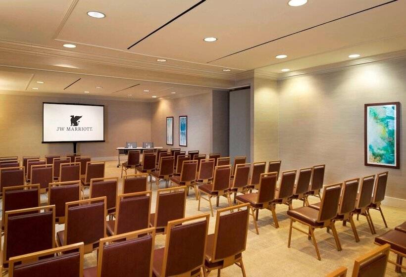 هتل Jw Marriott Miami