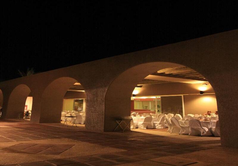 هتل Loreto Bay Golf Resort & Spa At Baja