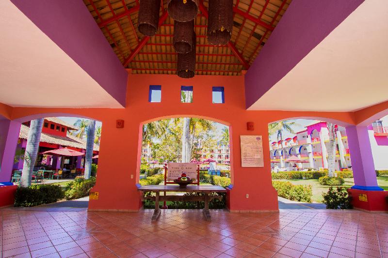 Hotel Grand Decameron Complex Bucerias, A Trademark All Inclusive Resort