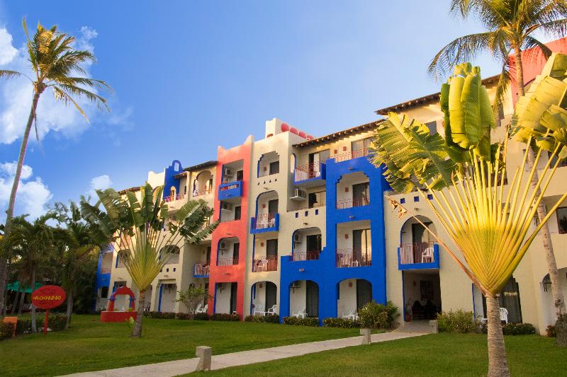 Hotel Grand Decameron Complex Bucerias, A Trademark All Inclusive Resort