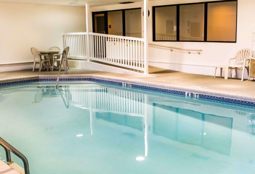 هتل Sleep Inn & Suites Monticello
