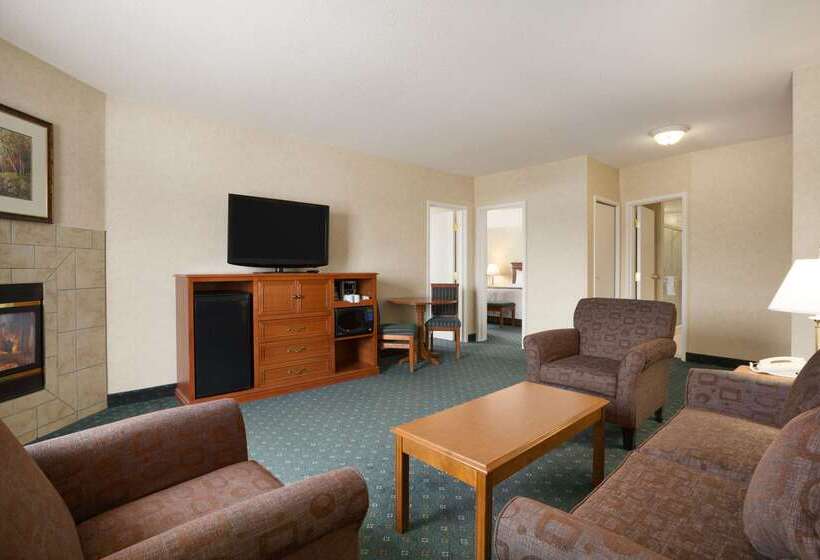فندق Travelodge By Wyndham Strathmore
