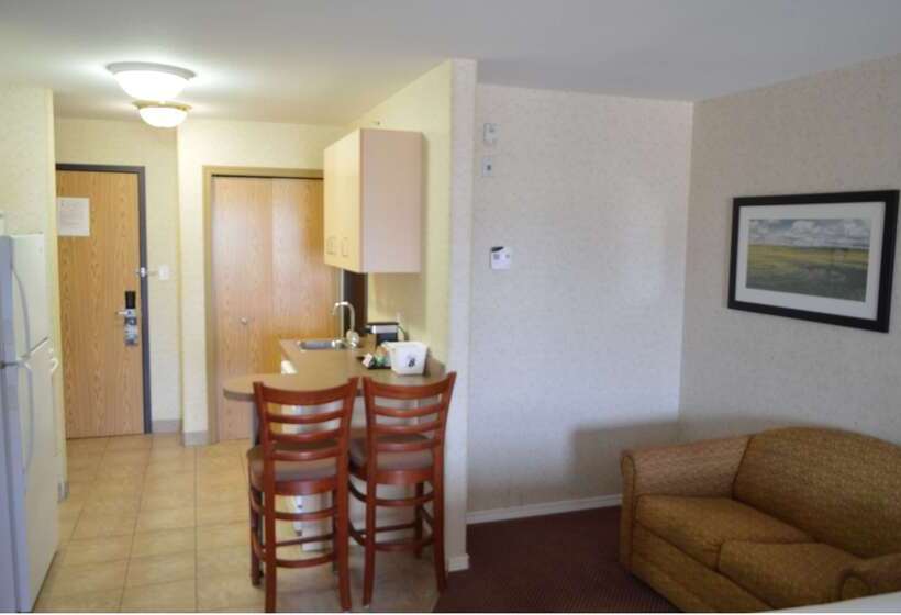 מוטל Super 8 By Wyndham Grande Prairie