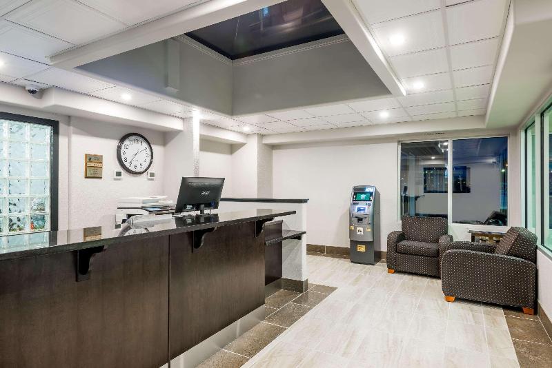 מוטל Super 8 By Wyndham Grande Prairie