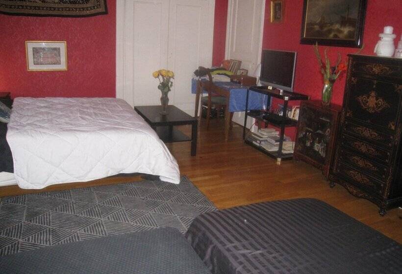 مبيت وإفطار Chambres Privatives Chez L Habitant