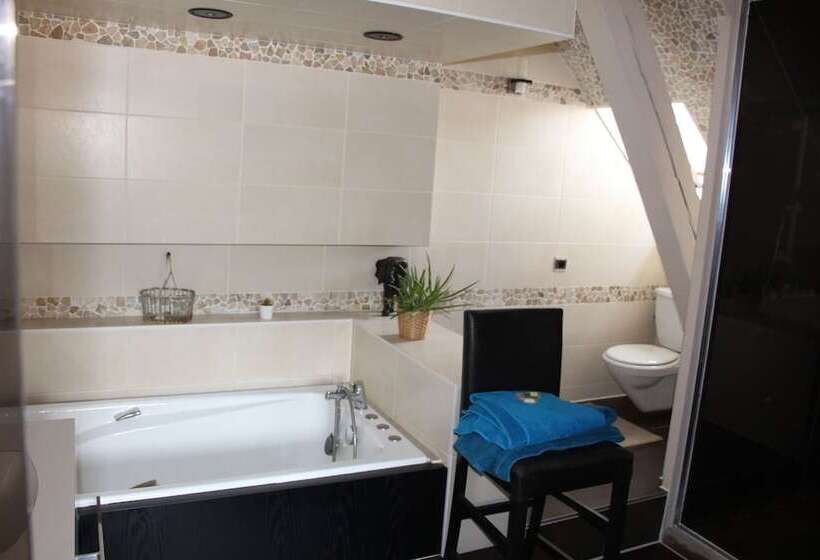 مبيت وإفطار Chambres Privatives Chez L Habitant