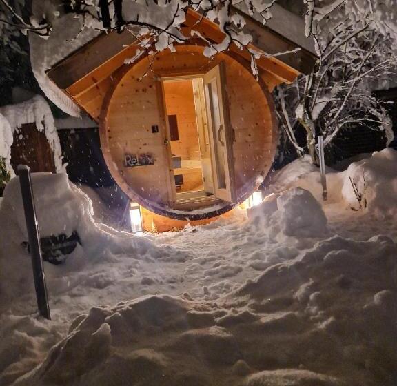 ベッドアンドブレックファースト Gästehaus Neu Am Passionstheater