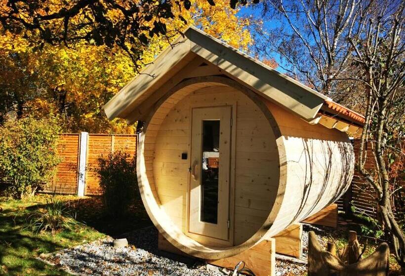 ベッドアンドブレックファースト Gästehaus Neu Am Passionstheater