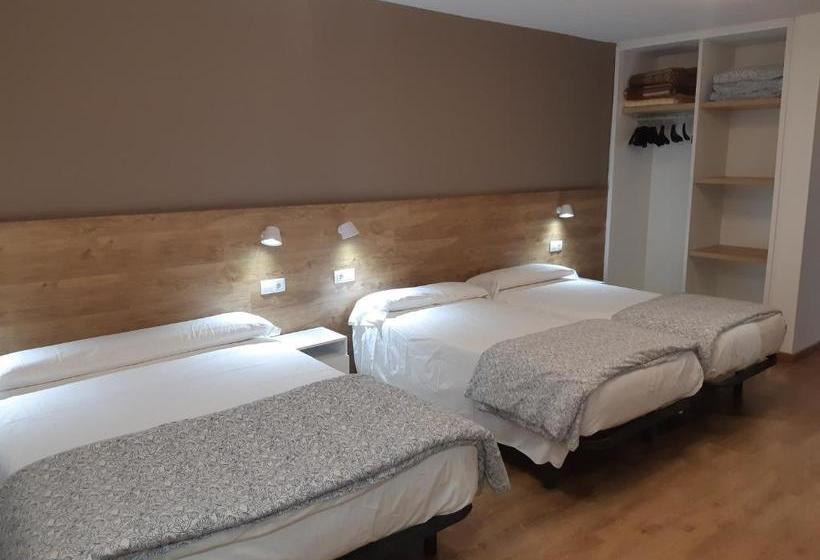 تختخواب و صبحانه Hostal Restaurante Lugano