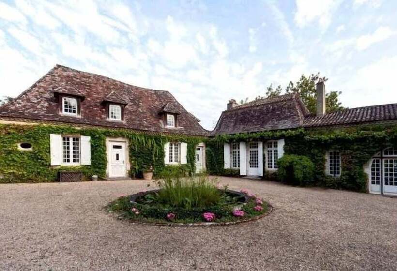住宿加早餐  Le Chaufourg Chateau