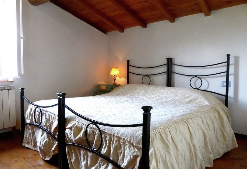 Charming Detached House In Lucca Province