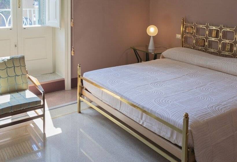 Хостел Distilia Dimora Salentina