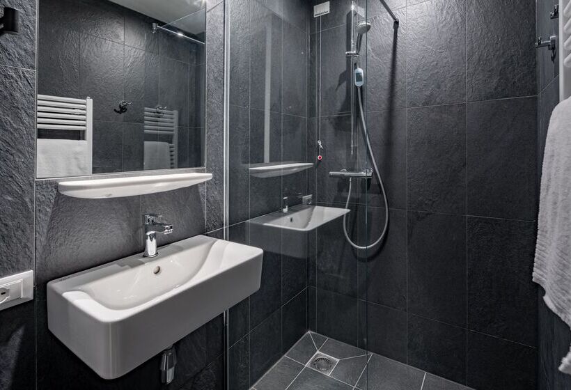 Hostal The Social Hub Bologna