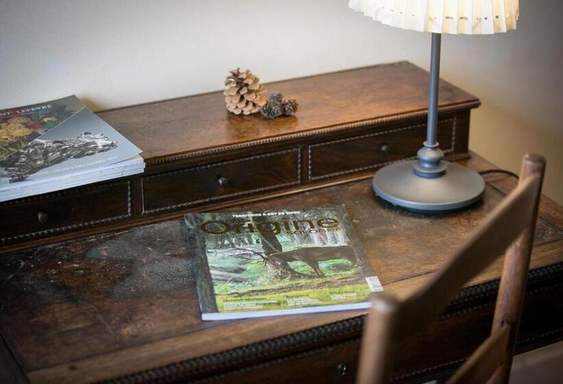 Отель Château Laborde Saint Martin