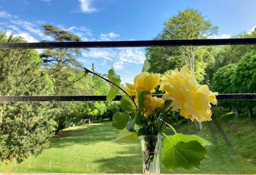 Отель Château Laborde Saint Martin