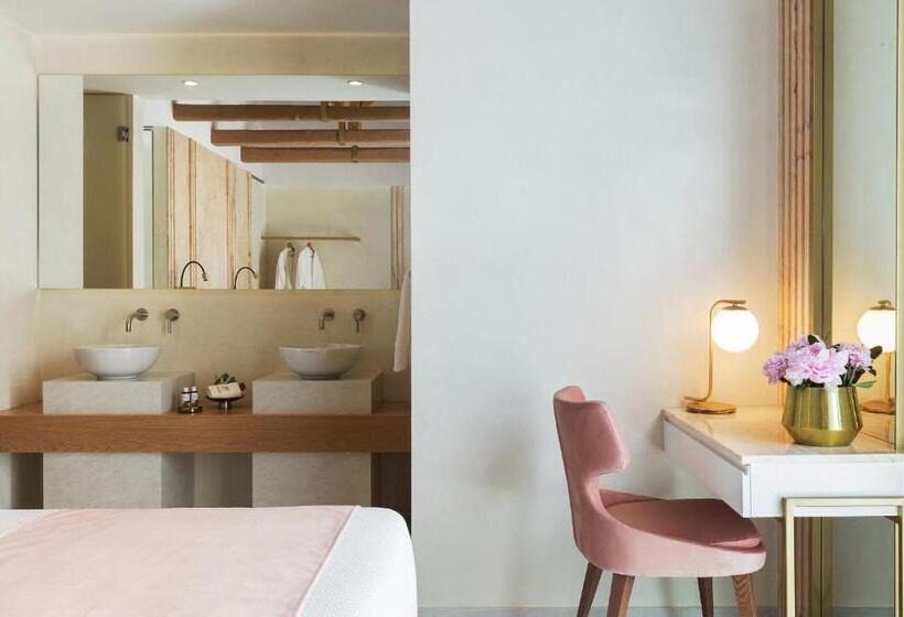 هتل Mirabile Luxury Suites