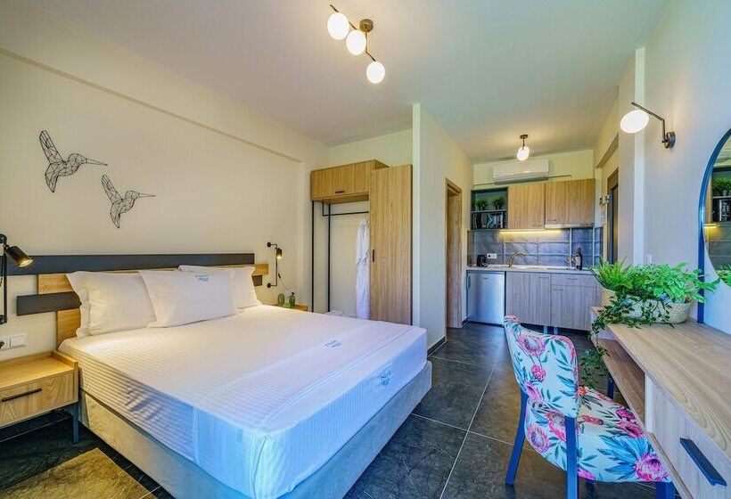 Miroes Suites