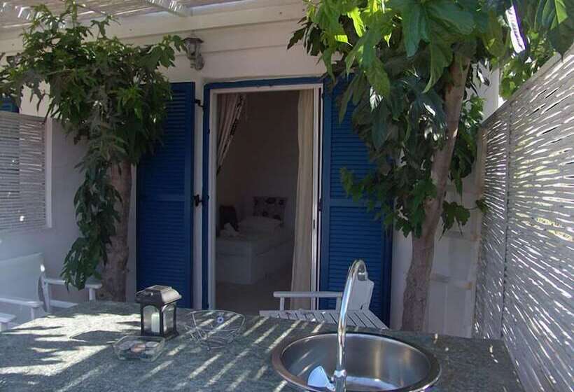 بنسيون Avlomonasbeach – Adults Only