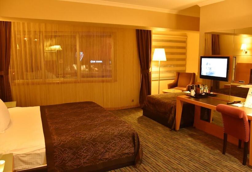 فندق Grand Simay