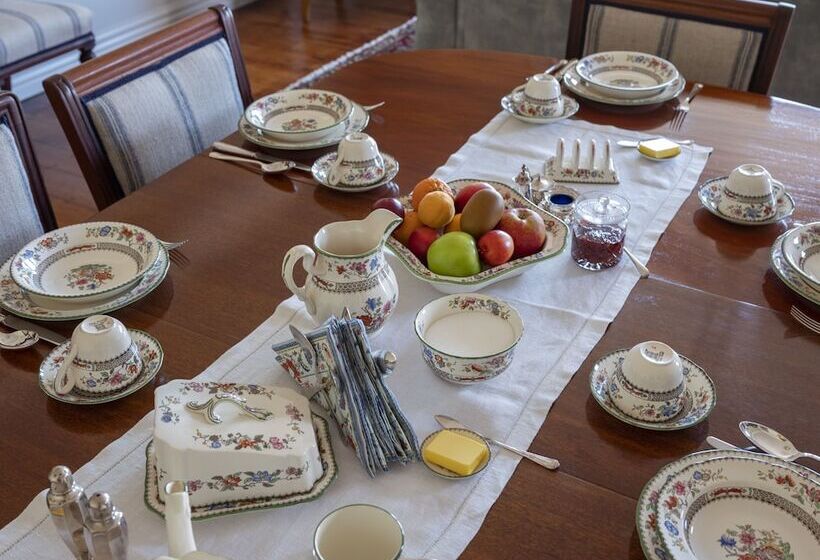 مبيت وإفطار 415 Marine Parade