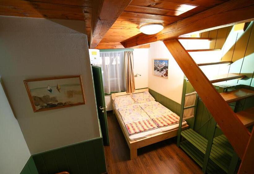 住宿加早餐  Kisfaludy Vendégház  Sümeg