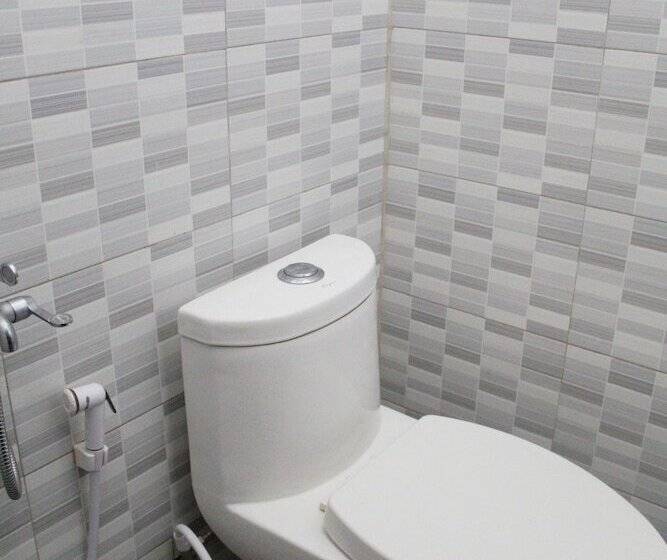 هتل Rajawali Mitra Reddoorz