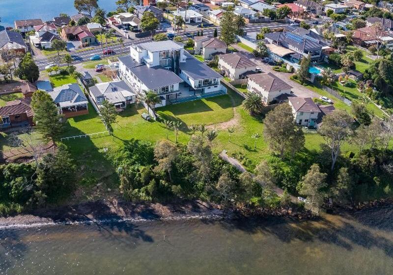 Lakes Resort Toukley