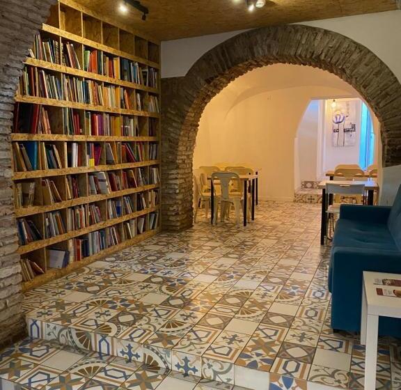 هاستل Guest House Stories