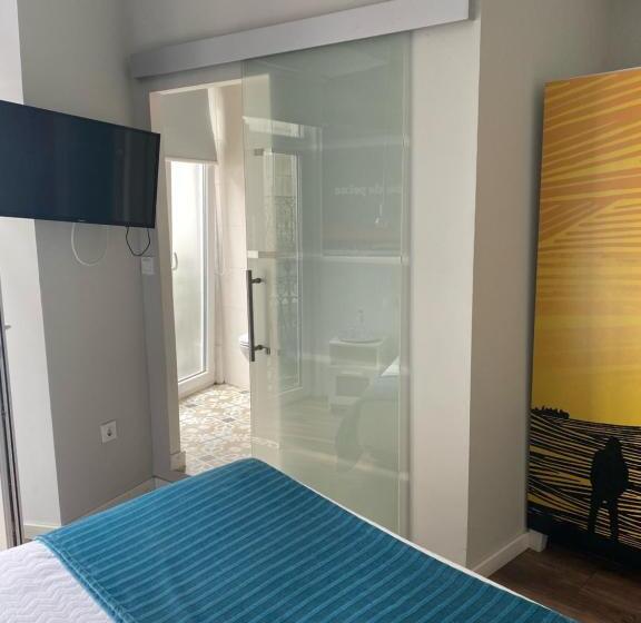 هاستل Guest House Stories