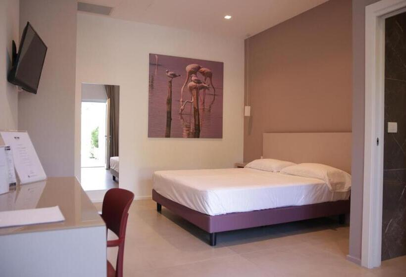هتل Salapia Salis Resort