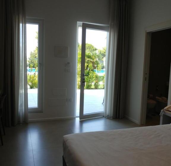 هتل Salapia Salis Resort