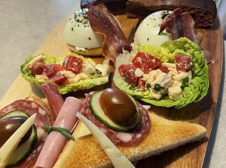 פנסיון Olive & Ivy Guest House