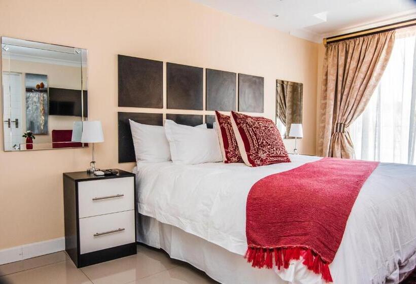 פנסיון Royal Hills Lodge And Spa