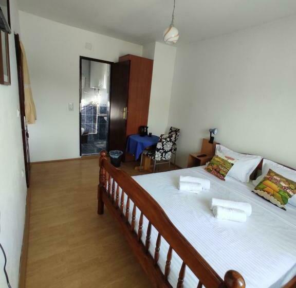 پانسیون Sobe Ozrenka