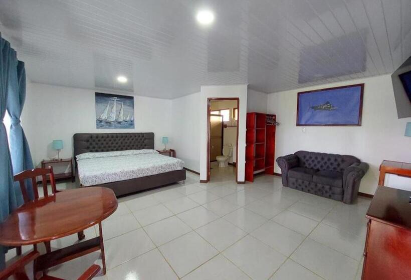 בית מלון כפרי Hôtel Pez Gallo