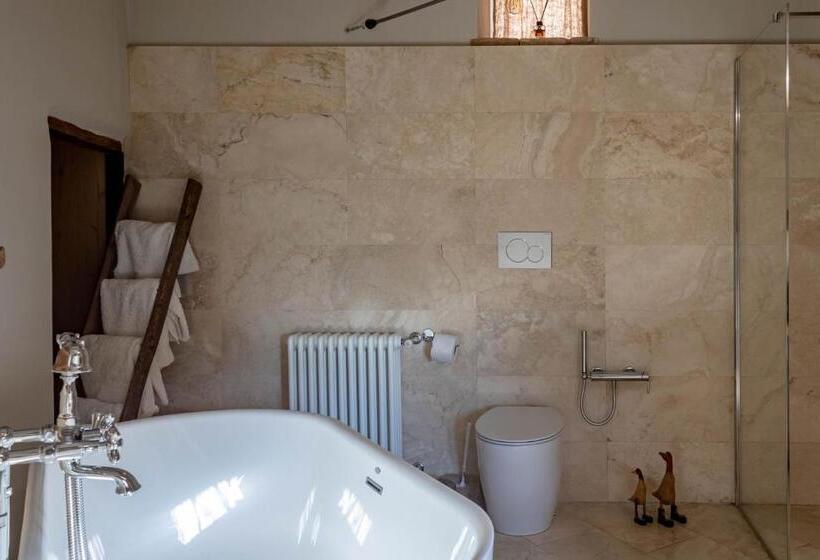 אתר נופש Number 10 Locanda B&b