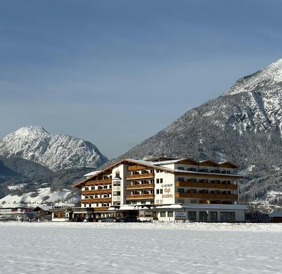 Отель Cafe Zillertal